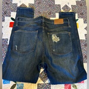 Madewell 9” high skinny size 30 distressed pocket
